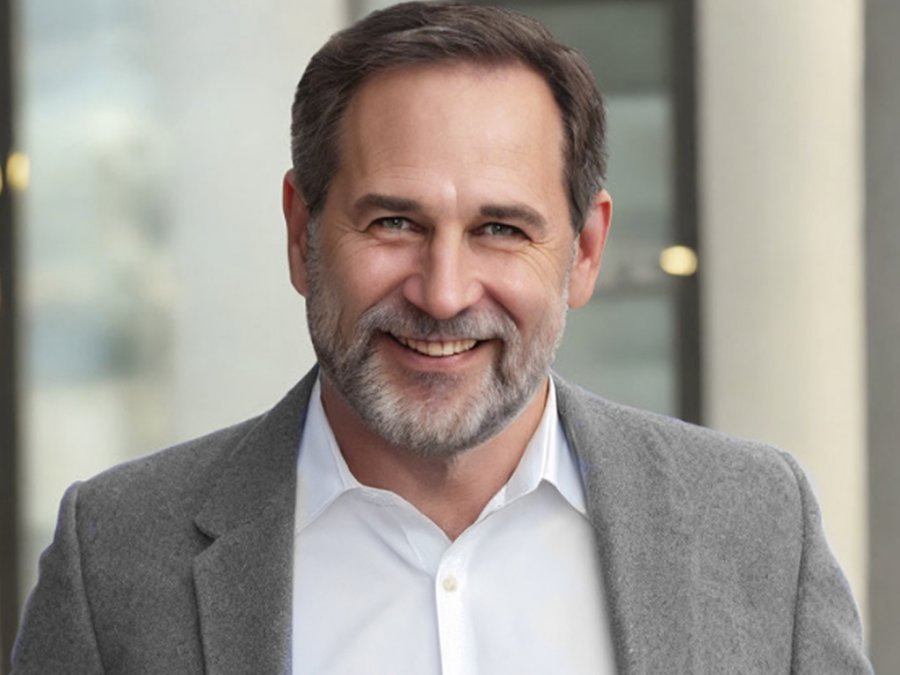 Fotografia biznesowa dla branży medycznej – jak uchwycić profesjonalizm i empatię?